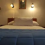 Hostal Valle De La Luna